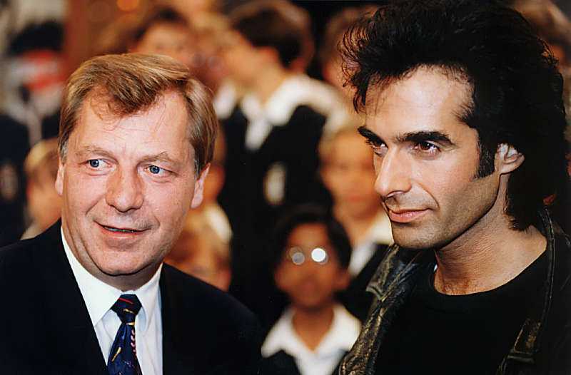 Eberhard Diepgen mit David Copperfield